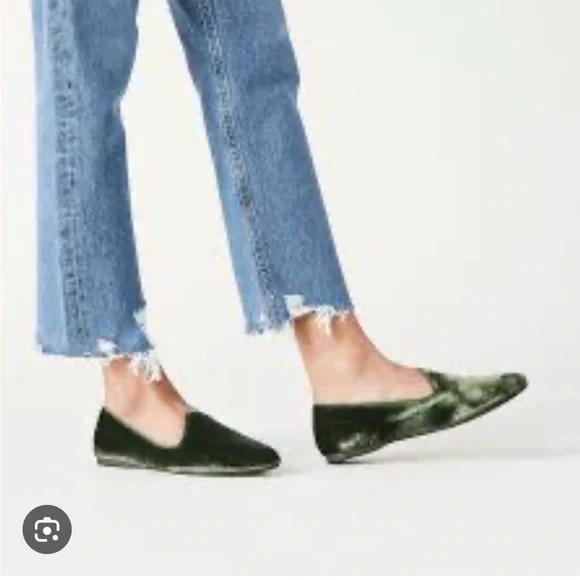 Birdies Starling Green Velvet Flats Size 8 Excellent Condition - Picture 2 of 7